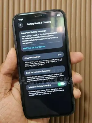 Apple iPhone 11 (Used)