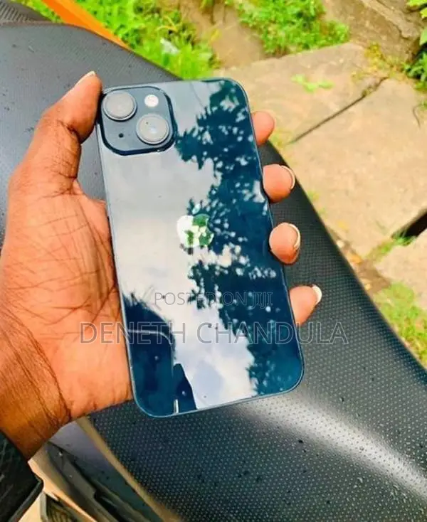 Apple iPhone 14 (Used)