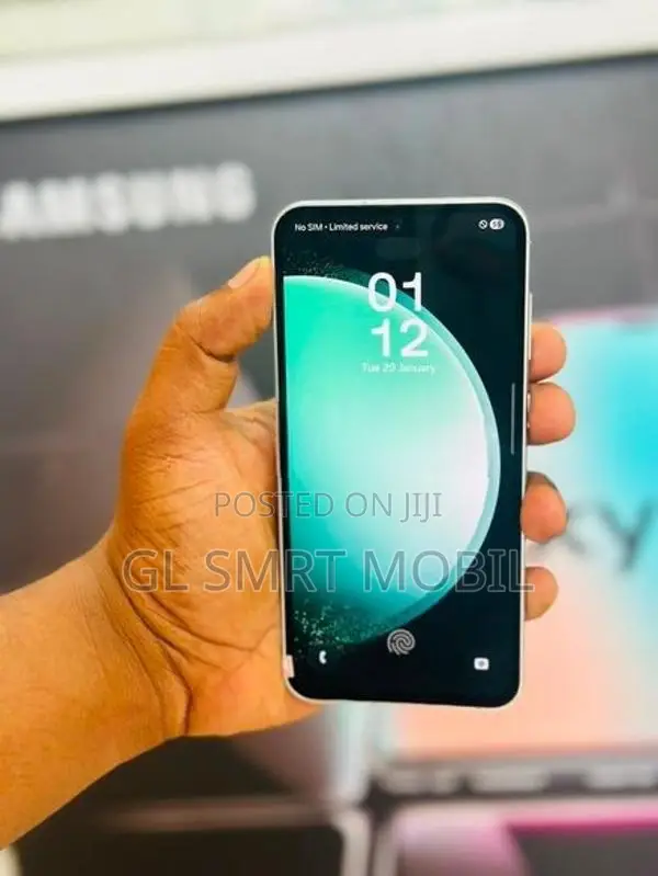 Samsung Galaxy S23 FE 5G/8/256GB (Used)