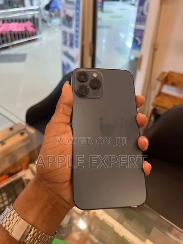 Apple iPhone 12 Pro Max pm (Used)