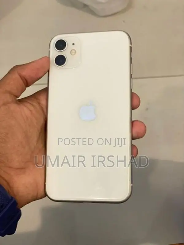Apple iPhone 11 (Used)