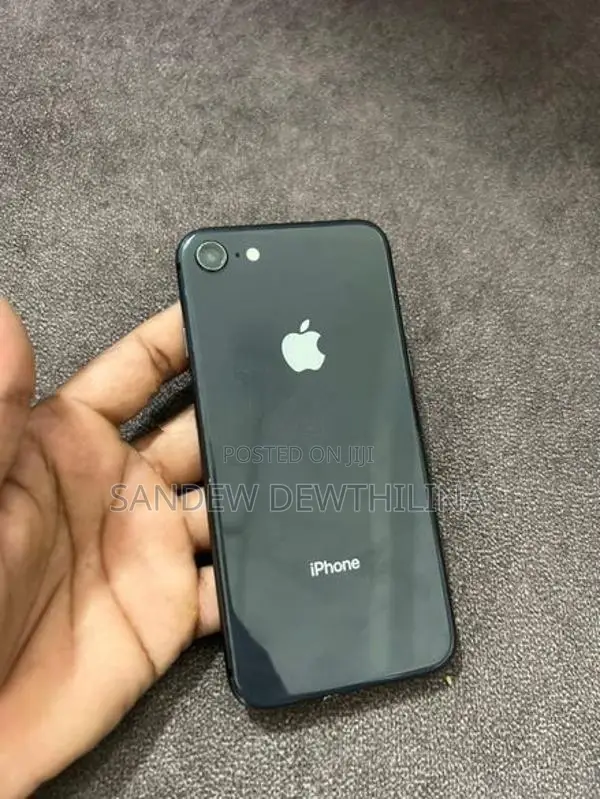 Apple iPhone 8 64gb (Used)