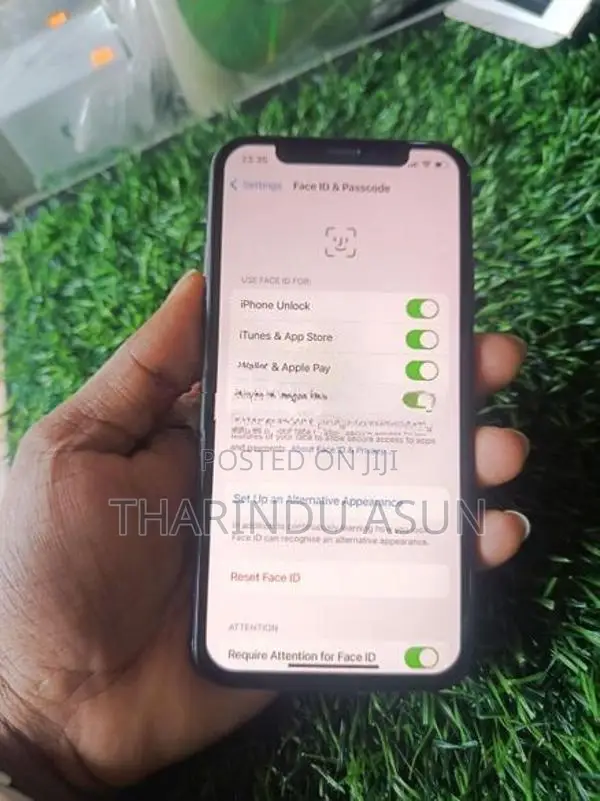Apple iPhone X (Used)