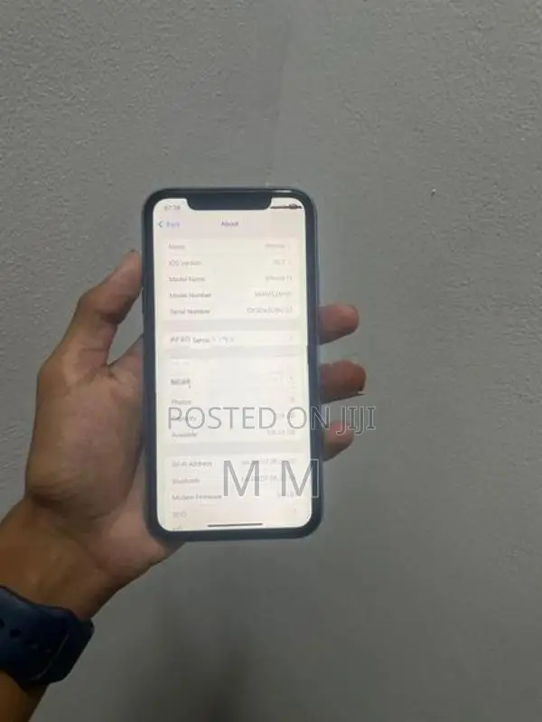 Apple iPhone 11 (Used)