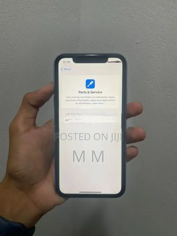 Apple iPhone 11 (Used)