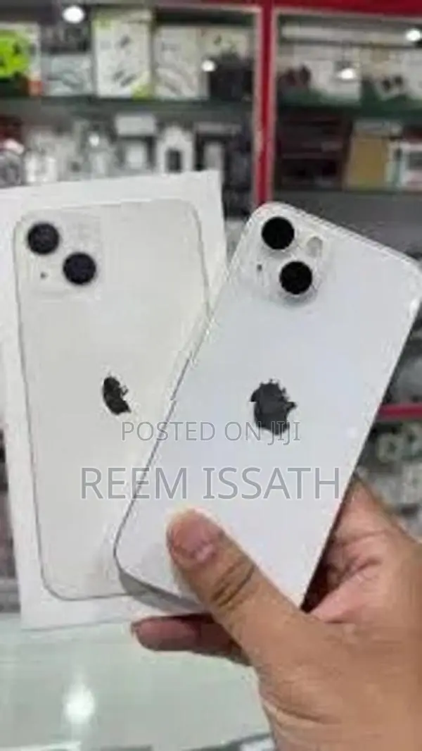 Apple iPhone 13 (Used)