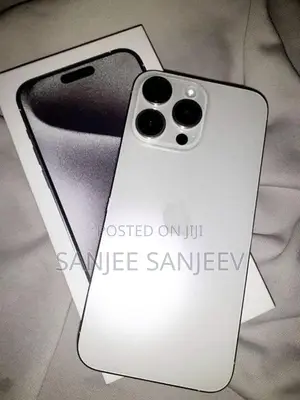 Apple iPhone 15 Pro Max (Used)
