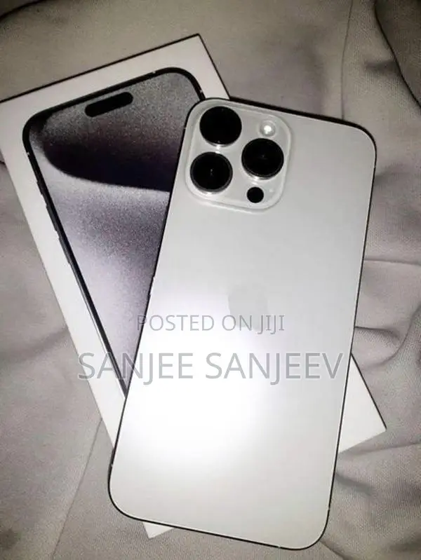 Apple iPhone 15 Pro Max (Used)