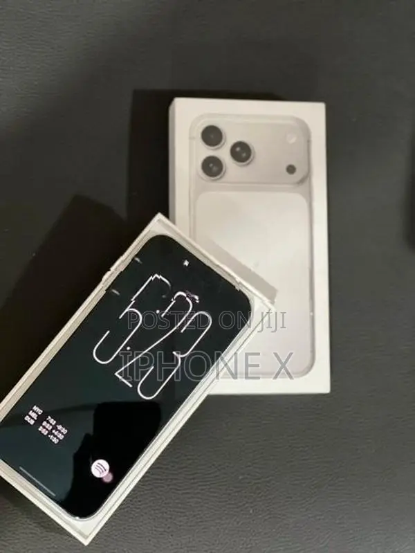 Apple iPhone 17 Pro Max (Used)