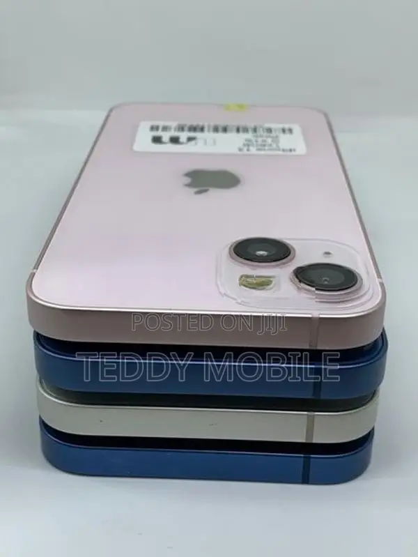 Apple iPhone 13 128GB (Used)