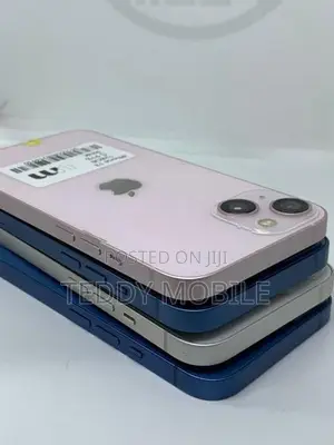 Apple iPhone 13 128GB (Used)