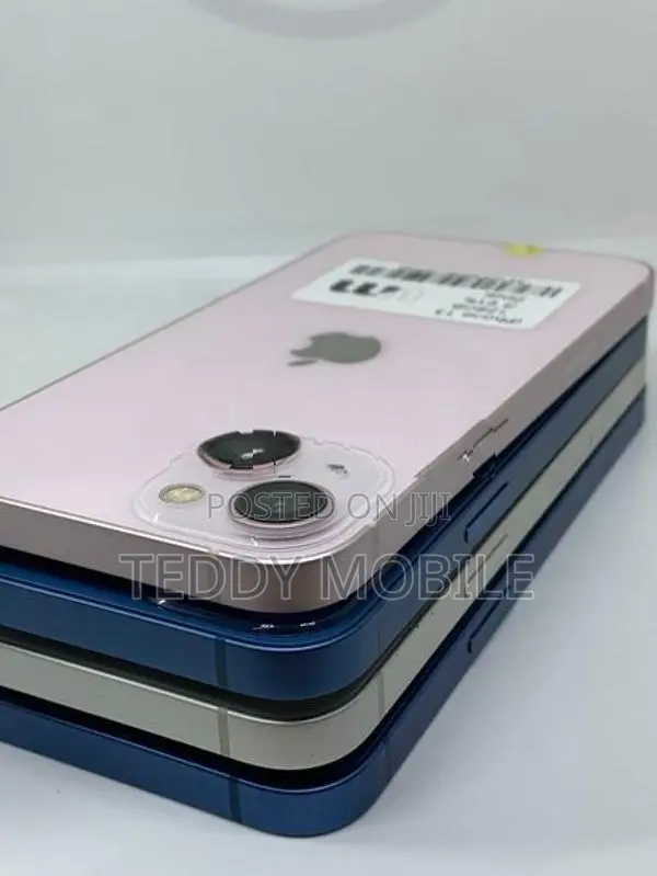 Apple iPhone 13 128GB (Used)