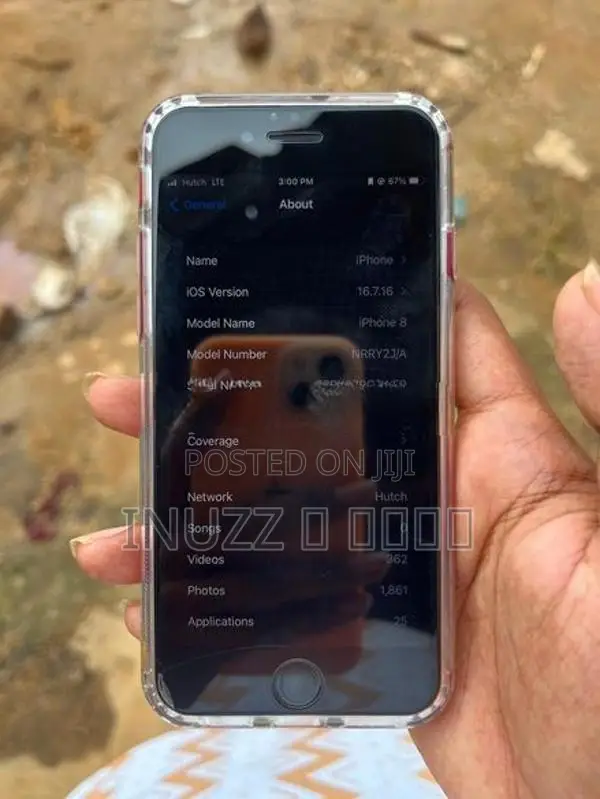 Apple iPhone 8 (Used)