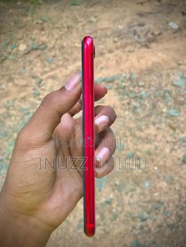 Apple iPhone 8 (Used)