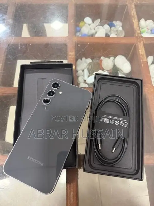 Samsung Galaxy S23 FE (Used)