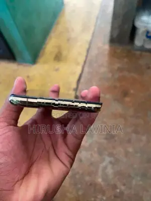 Apple iPhone XS (Used)