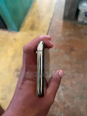 Apple iPhone XS (Used)