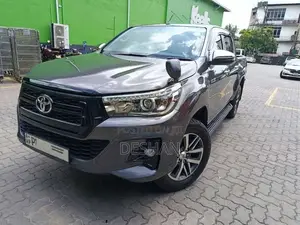 Toyota Hilux V Grade 2020 Pickup (Used)