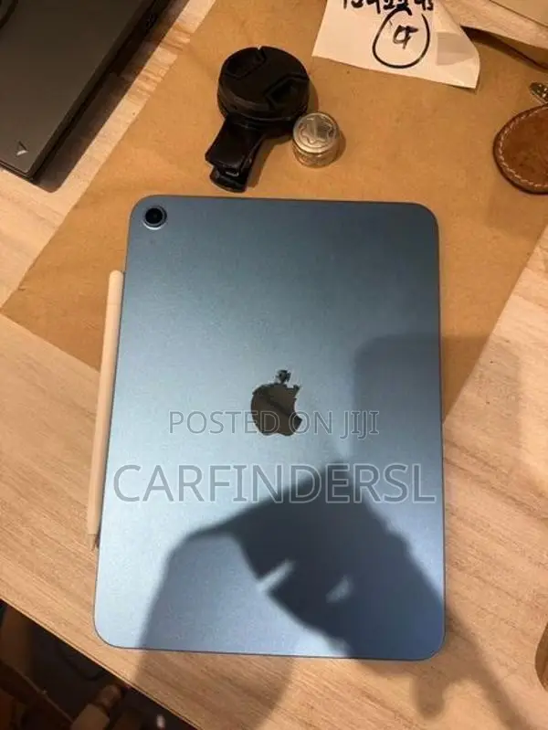 Apple iPad 11th Gen 128GB (Brand New)w