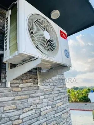 Tcl Non Inverter Brand New Air Conditioner 12000Btu
