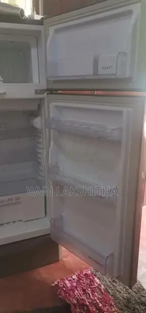 180L Innovex Refrigerator