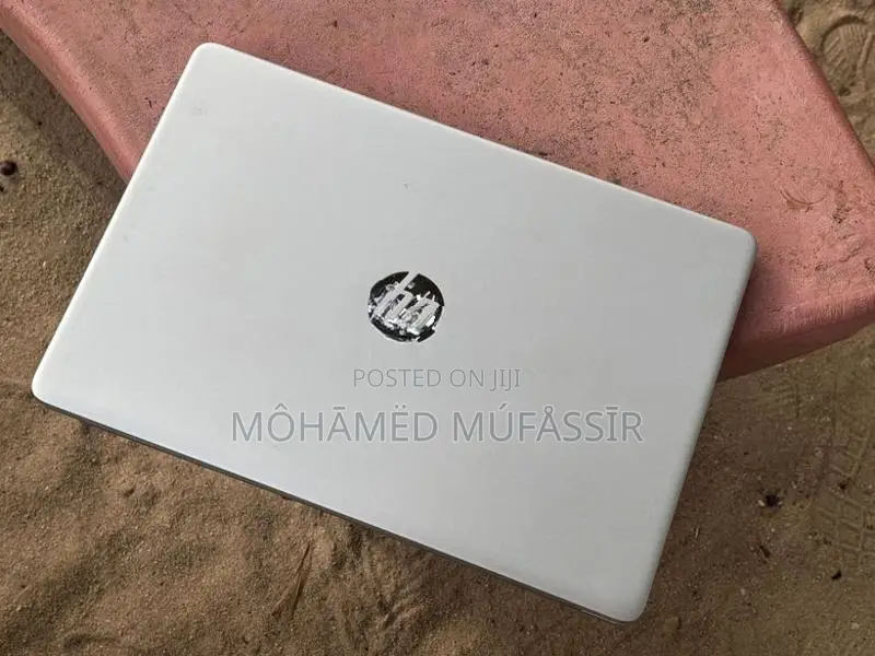 HP Laptop 15s