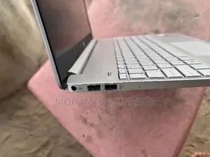 HP Laptop 15s