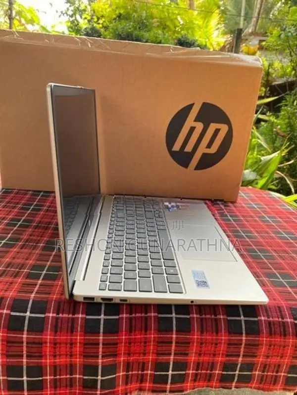 HP i5 12 Gen Open Box laptop