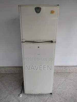 Refrigerator LG