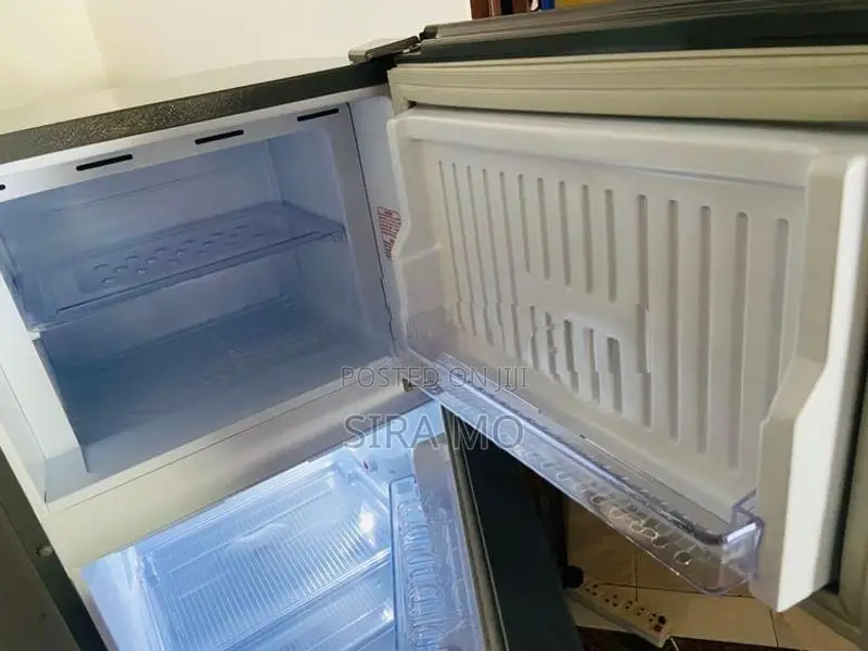 Sisil Refrigerator
