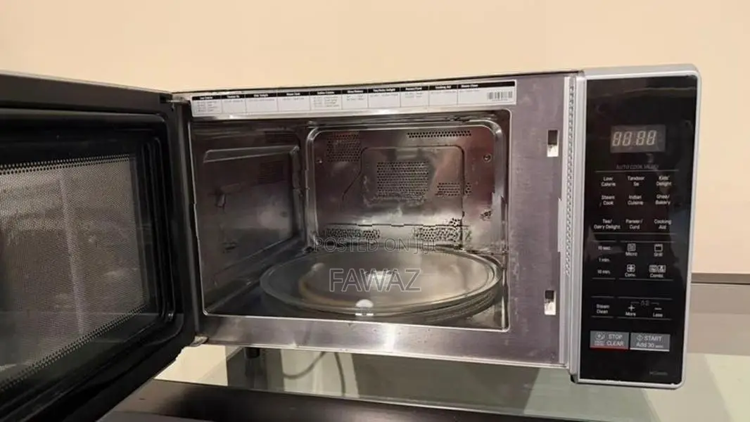 LG Microwave Oven