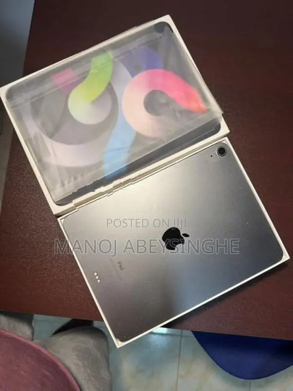 Apple iPad Air 4