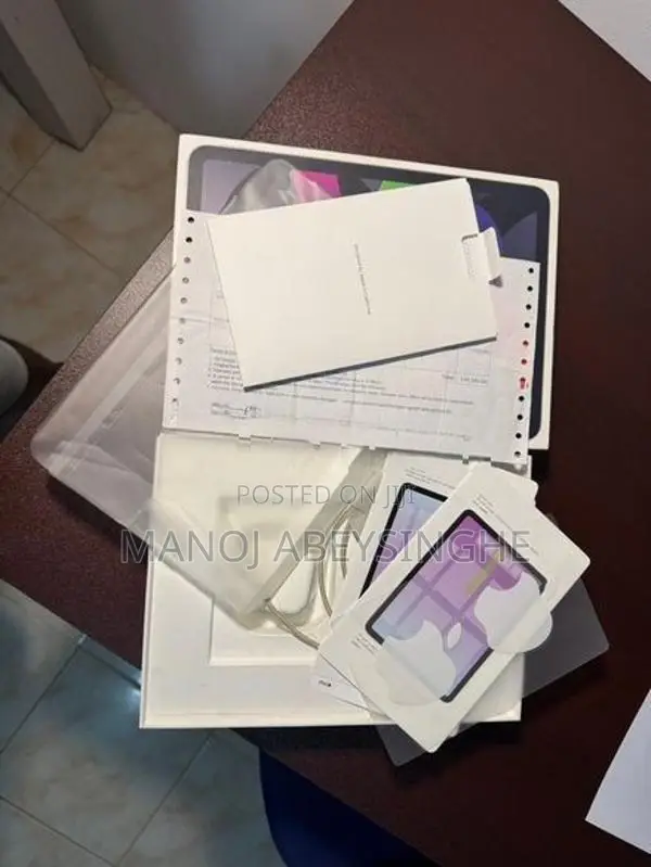 Apple iPad Air 4