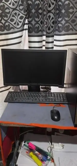 Dell i3 Computer