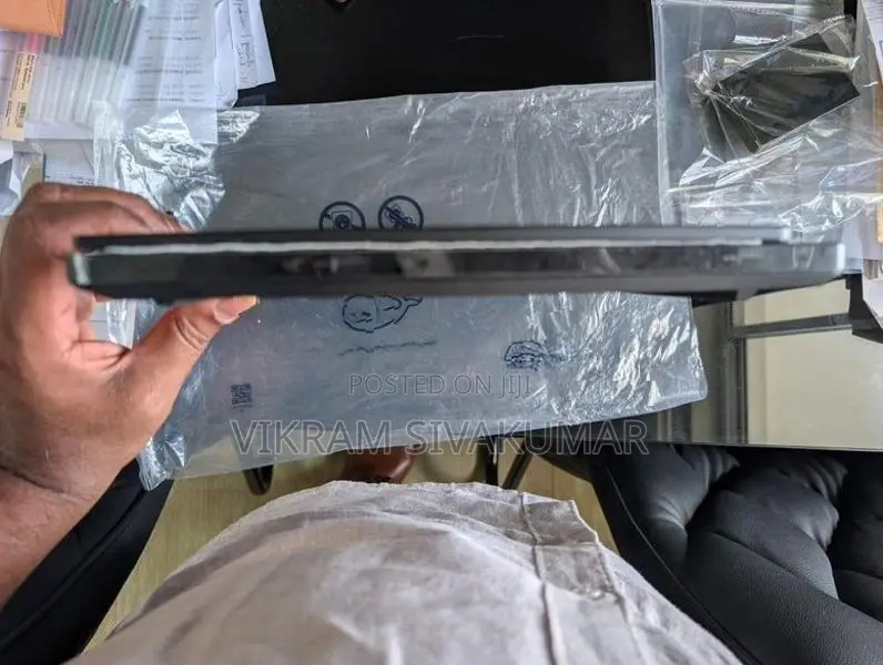 Legion 5 15AHP10 Laptop