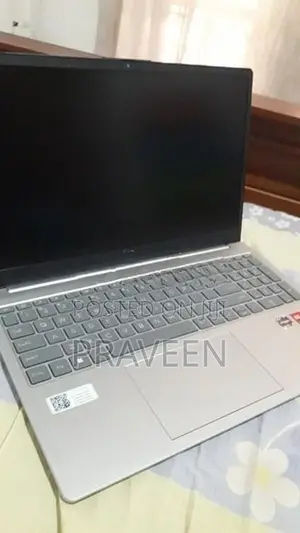 HP ryzen 3 7320u Laptop
