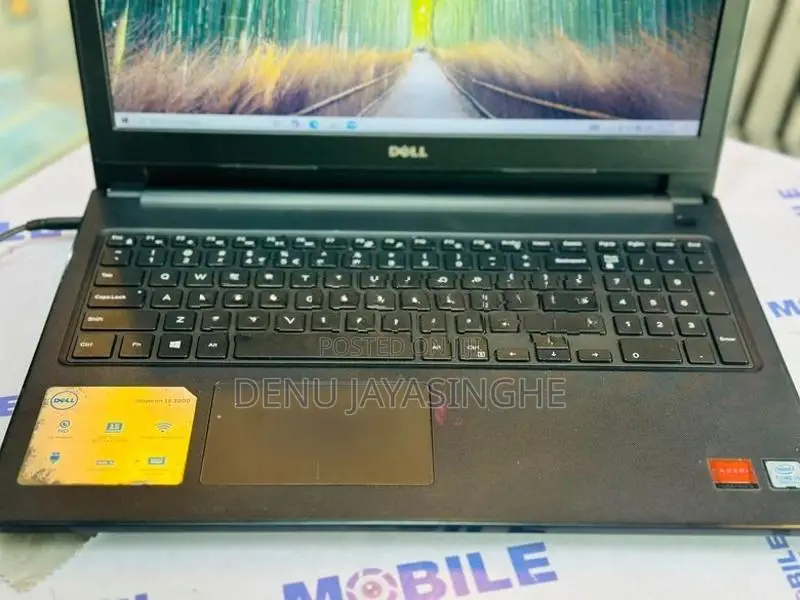 Dell Intel Core I5 8TH GEN 4GB RAM 128GB SSD / 1TB HDD Radeon Graphic