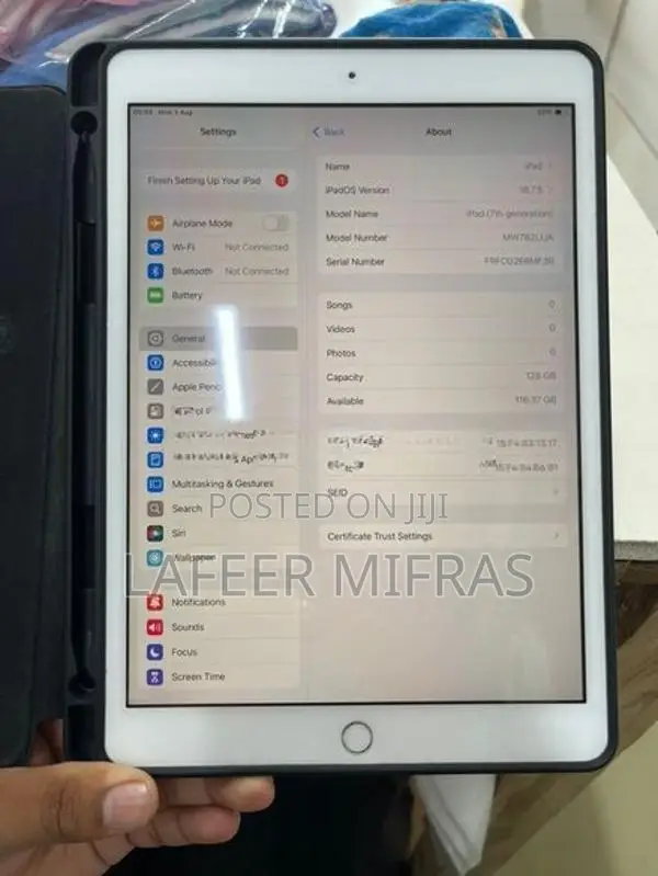 Apple iPad 7th Gen 128GB (Used)