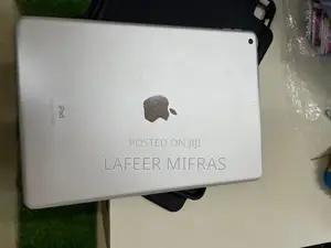 Apple iPad 7th Gen 128GB (Used)