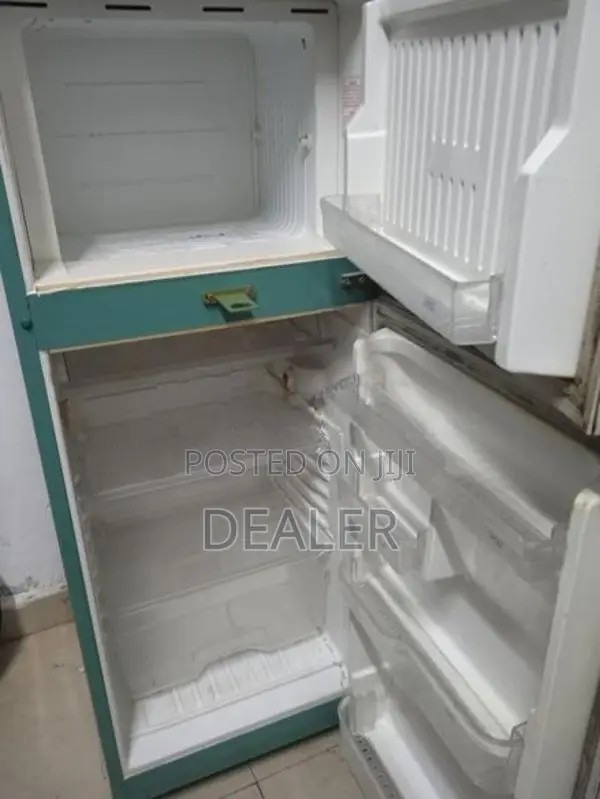 Sisil fridge