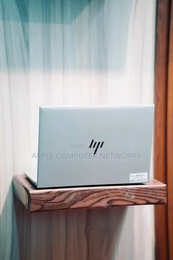 HP ELITE BOOK 840 G9