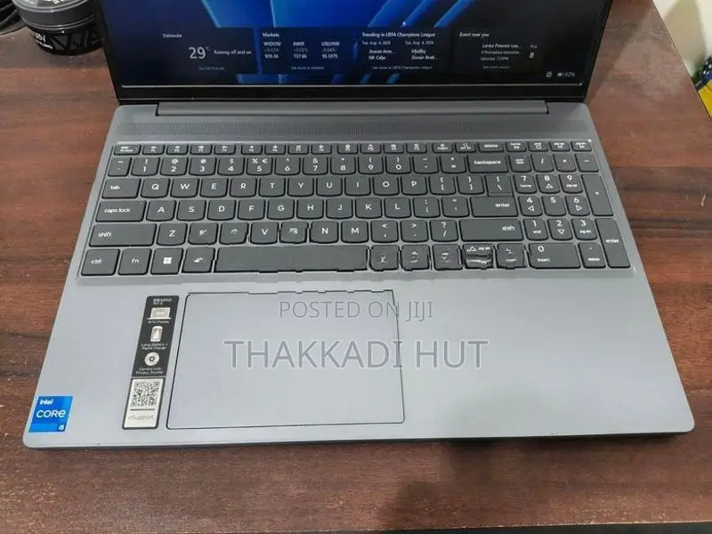 Lenovo IdeaPad Slim 3 15IRH10 I5