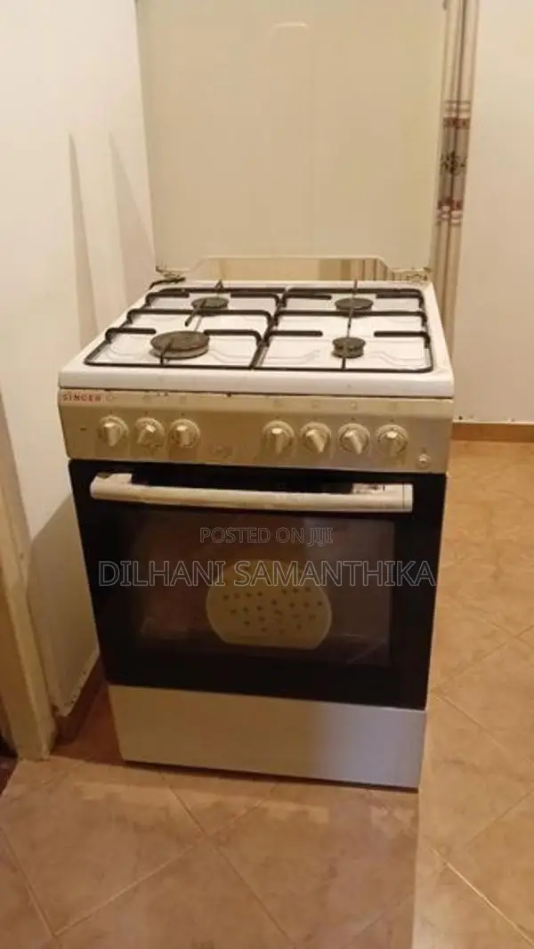 Four Burners Gas Cooker