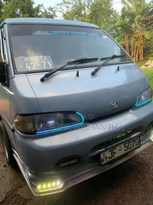 Hyundai H100 1999 Van (Used)