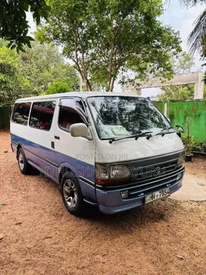 Toyota Dolphin Hiace 2003 Van (Used)