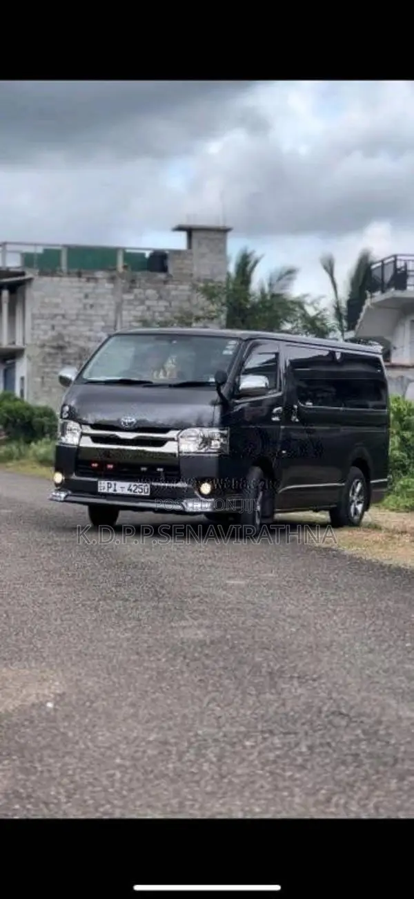 Toyota KDH Dark Prime TRH 2016 Van (Used)