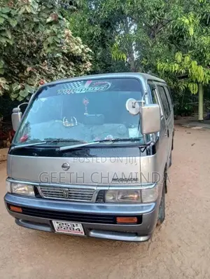 Nissan Caravan 1994 Van (Used)