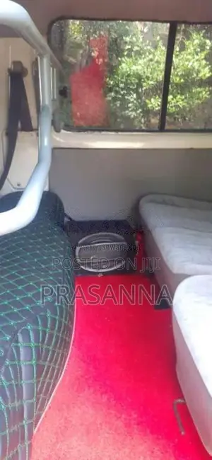 Toyota TRD 1995 Van (Used)