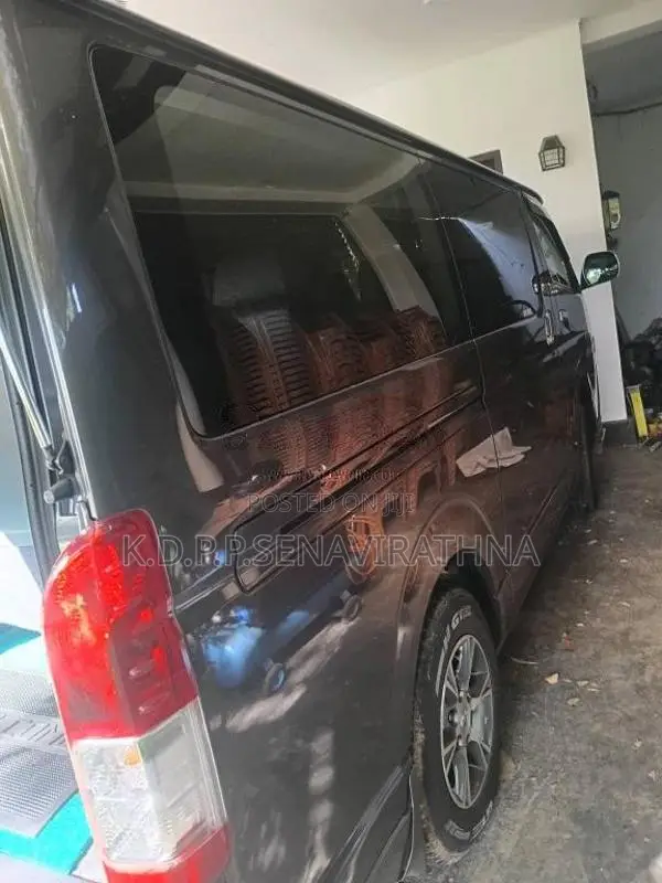 Toyota KDH Dark Prime TRH 2016 Van (Used)