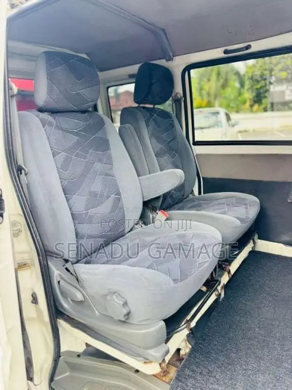 Nissan Clipper 2013 Van (Used)